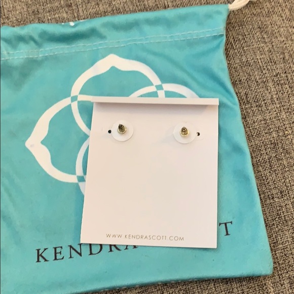 Kendra Scott Tessa Drusy Earrings - Picture 3 of 4